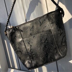 RELIC Utility Pocket Shoulder Bag Embossed Flower Print Black Leather Wallet